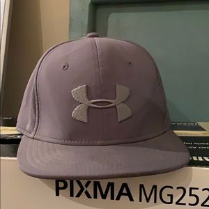 Under armor hat
